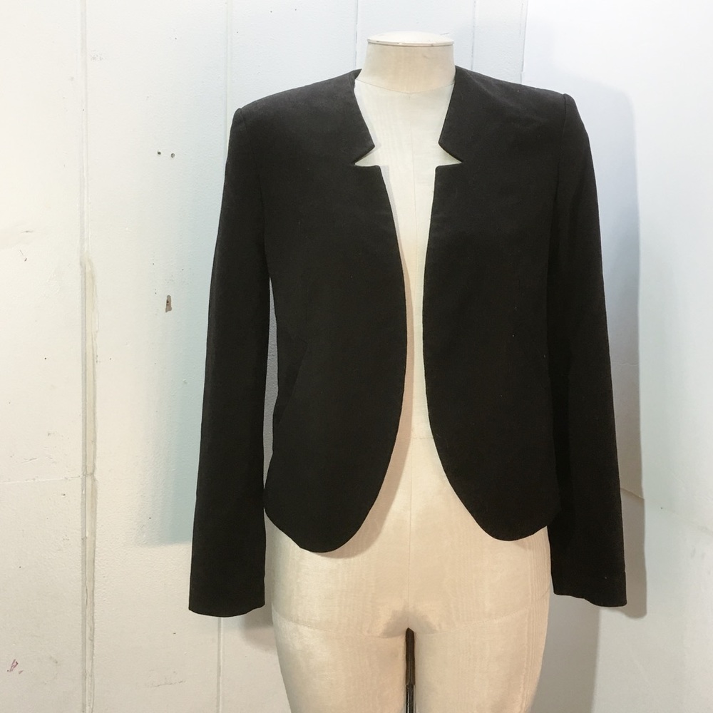 Divided Cropped Jacket Sz 8 Black Open Front